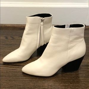 Dolce Vita White Boot, 7